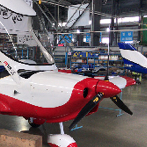 英国bet356国际与晶品航空进行业务合作洽谈